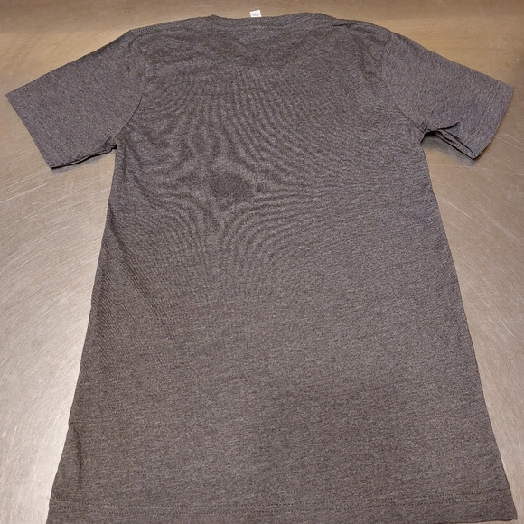 NWOT Equine & Design Horses and Wine IS The Answer T-Shirt Small Gray - Picture 5 of 5